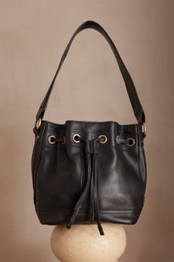 Bucket bags