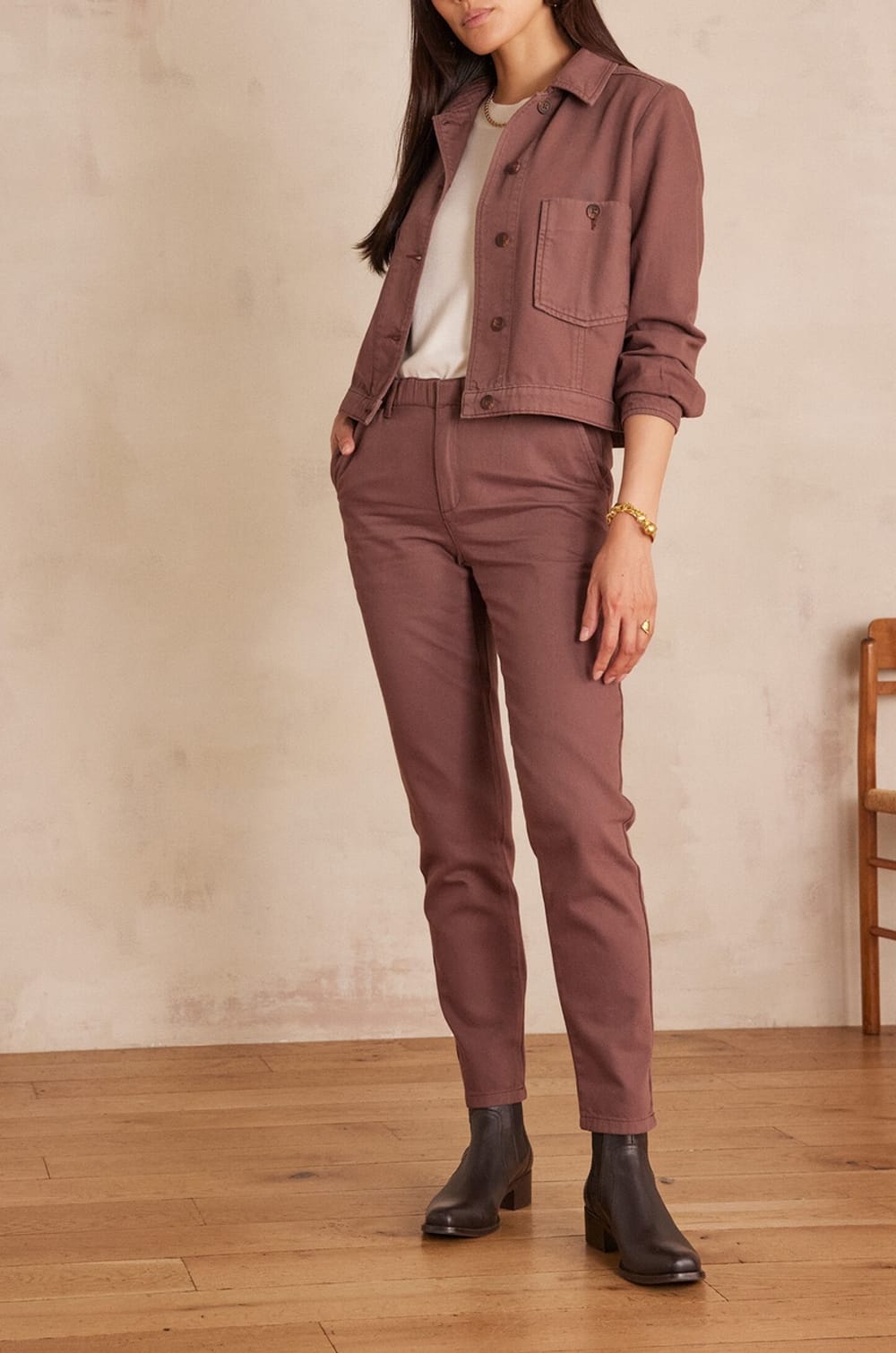 Pantalon chino SABIL en coton;${refinementColor}