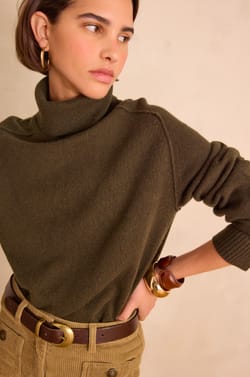 CELESTIN jumper in 100% wool;${refinementColor}