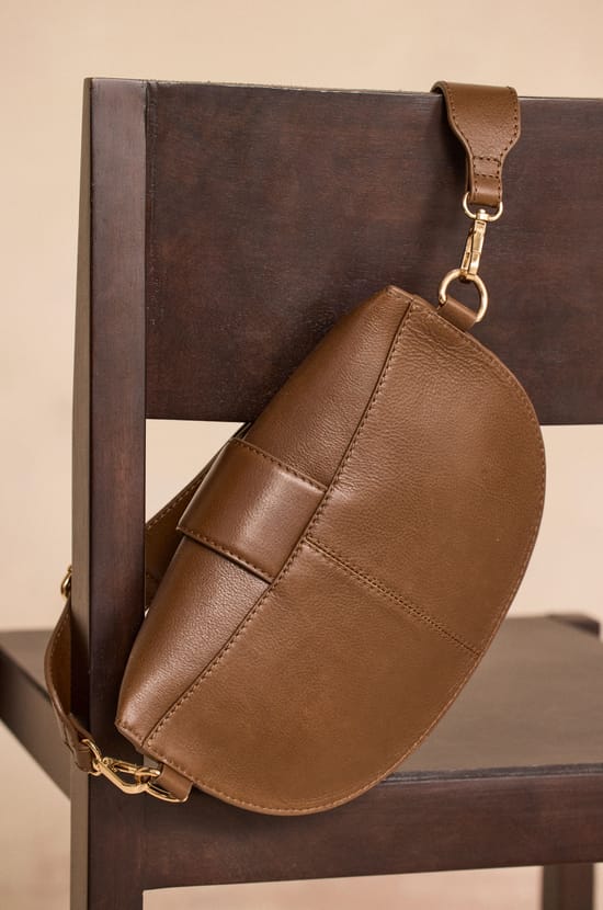 Sac banane en cuir MARCEL;${refinementColor}