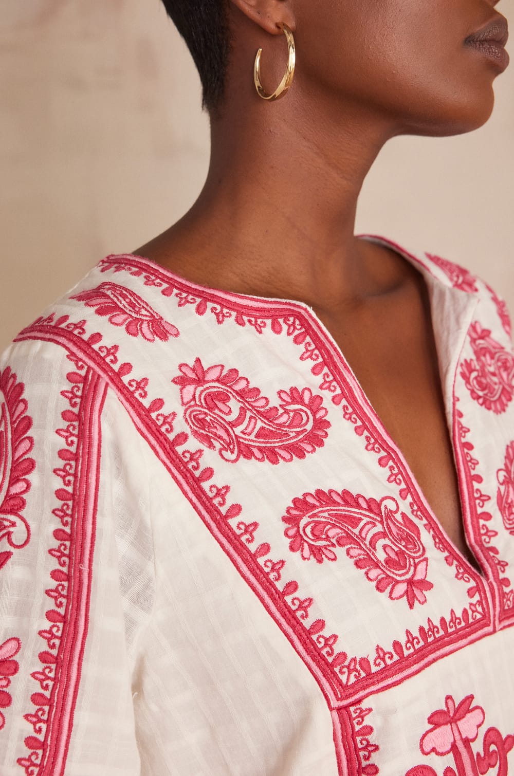 Robe MARGUERITE en coton brod&eacute;;${refinementColor}