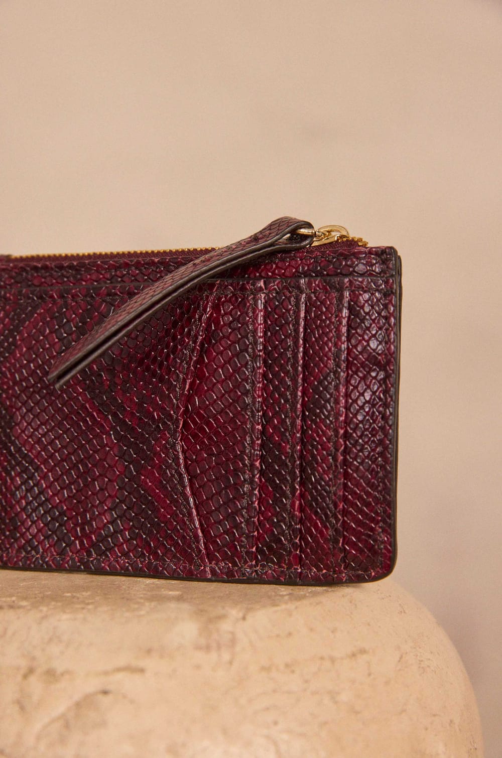 Valentin leather python effect card holder;${refinementColor}