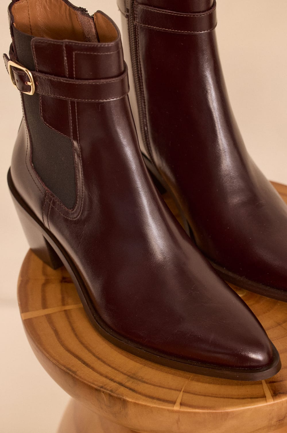 OCEANE leather heeled ankle boots;${refinementColor}