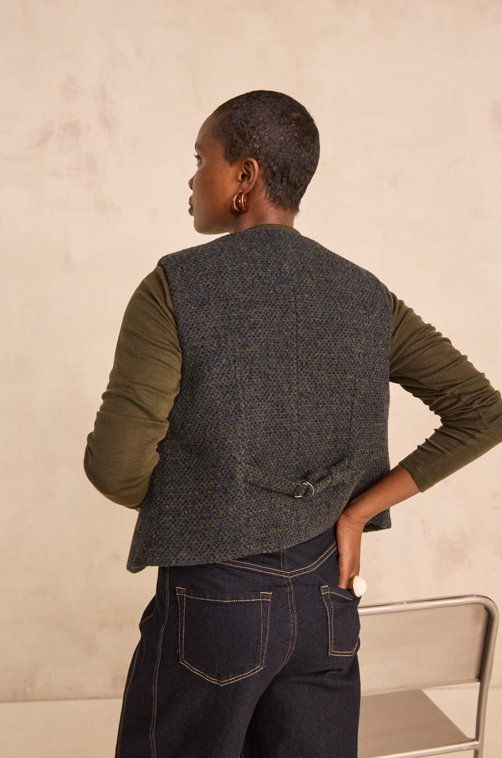 Pharrell tweed mixed wool sleeveless vest;${refinementColor}