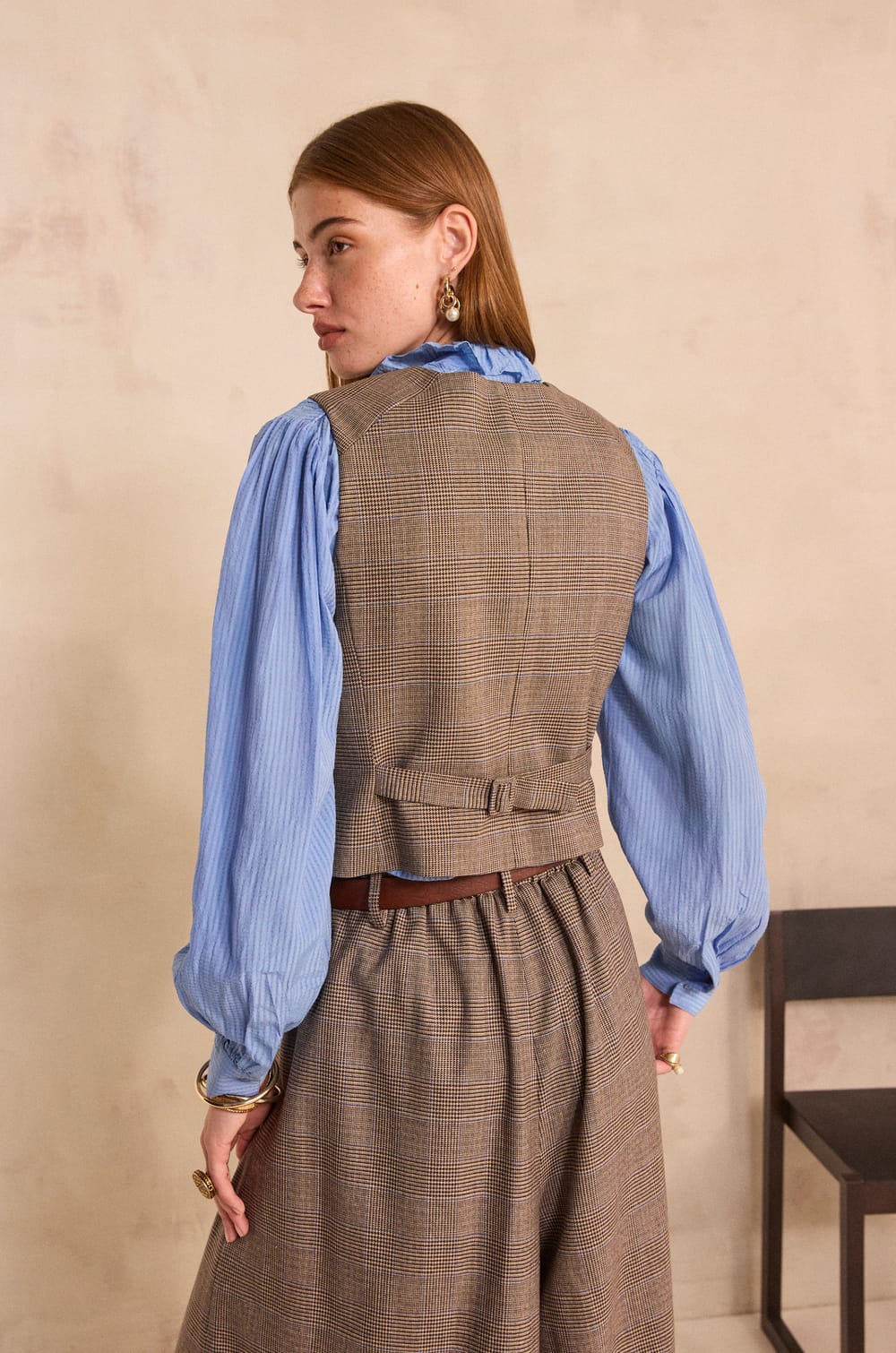 Sleeveless prince of wales printed vest BABEL;${refinementColor}