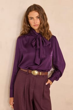 Fluid crepe blouse with tie SPIRIT;${refinementColor}