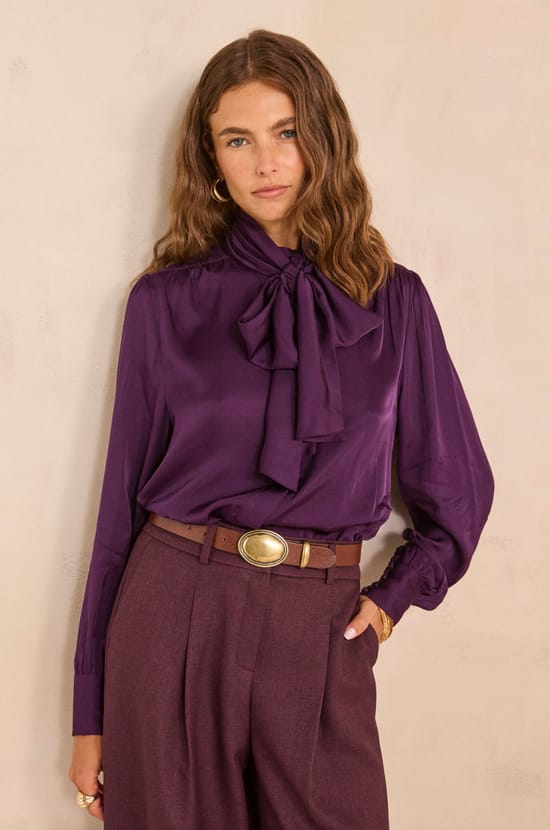 Fluid crepe blouse with tie SPIRIT;${refinementColor}