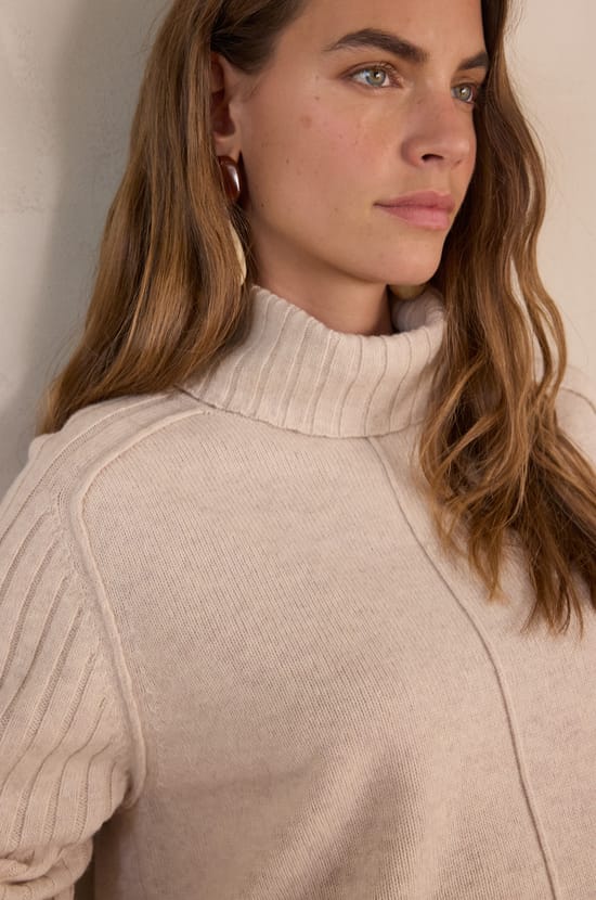 BLAISE turtleneck jumper in wool;${refinementColor}