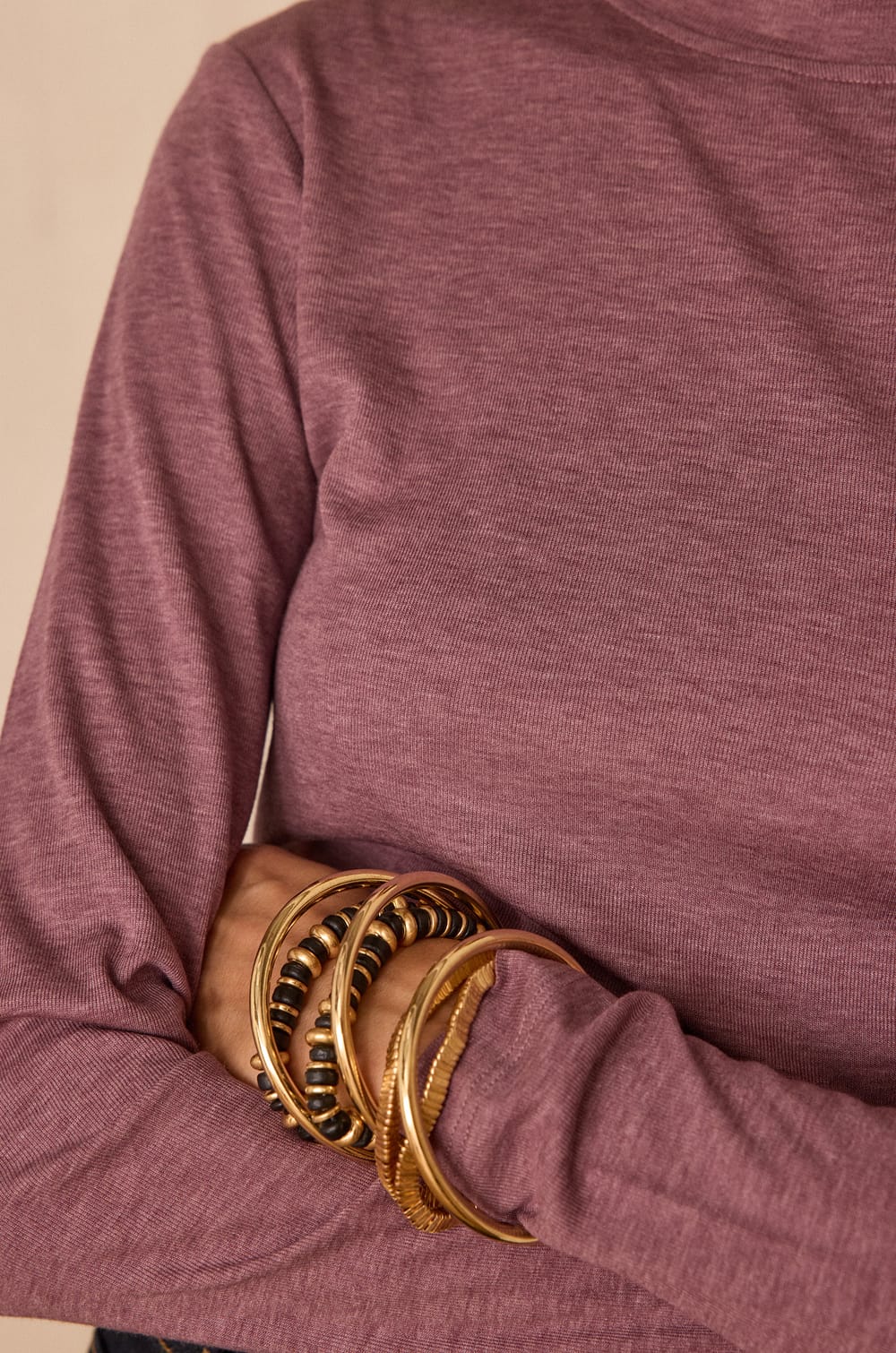 FLYNN T-shirt with silk;${refinementColor}