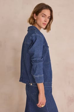 Katoenen jas met fijne strepen CARLA;${refinementColor}