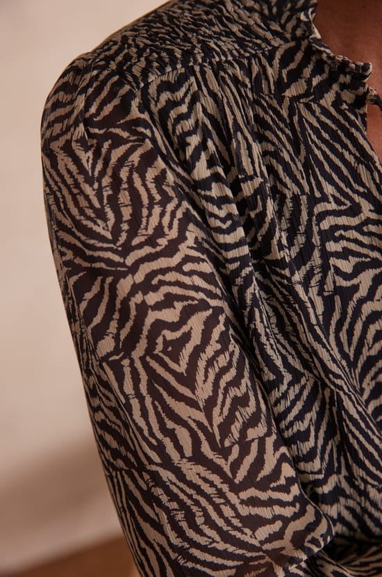 Blouse PRISCA;${refinementColor}