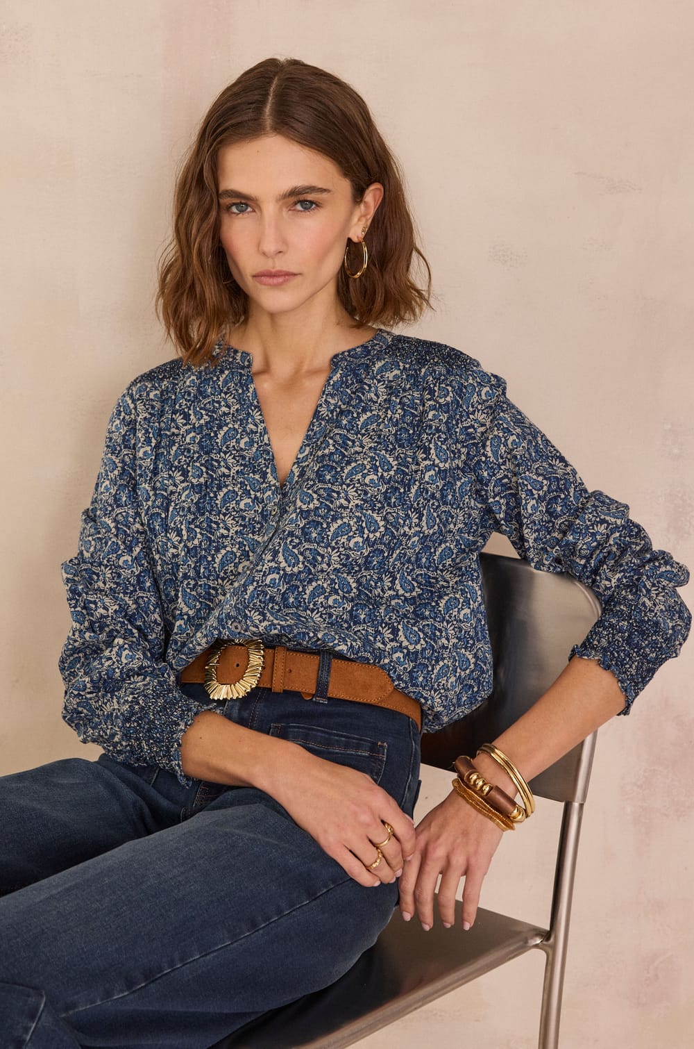 Blouse with arabesque pattern DOLCE;${refinementColor}