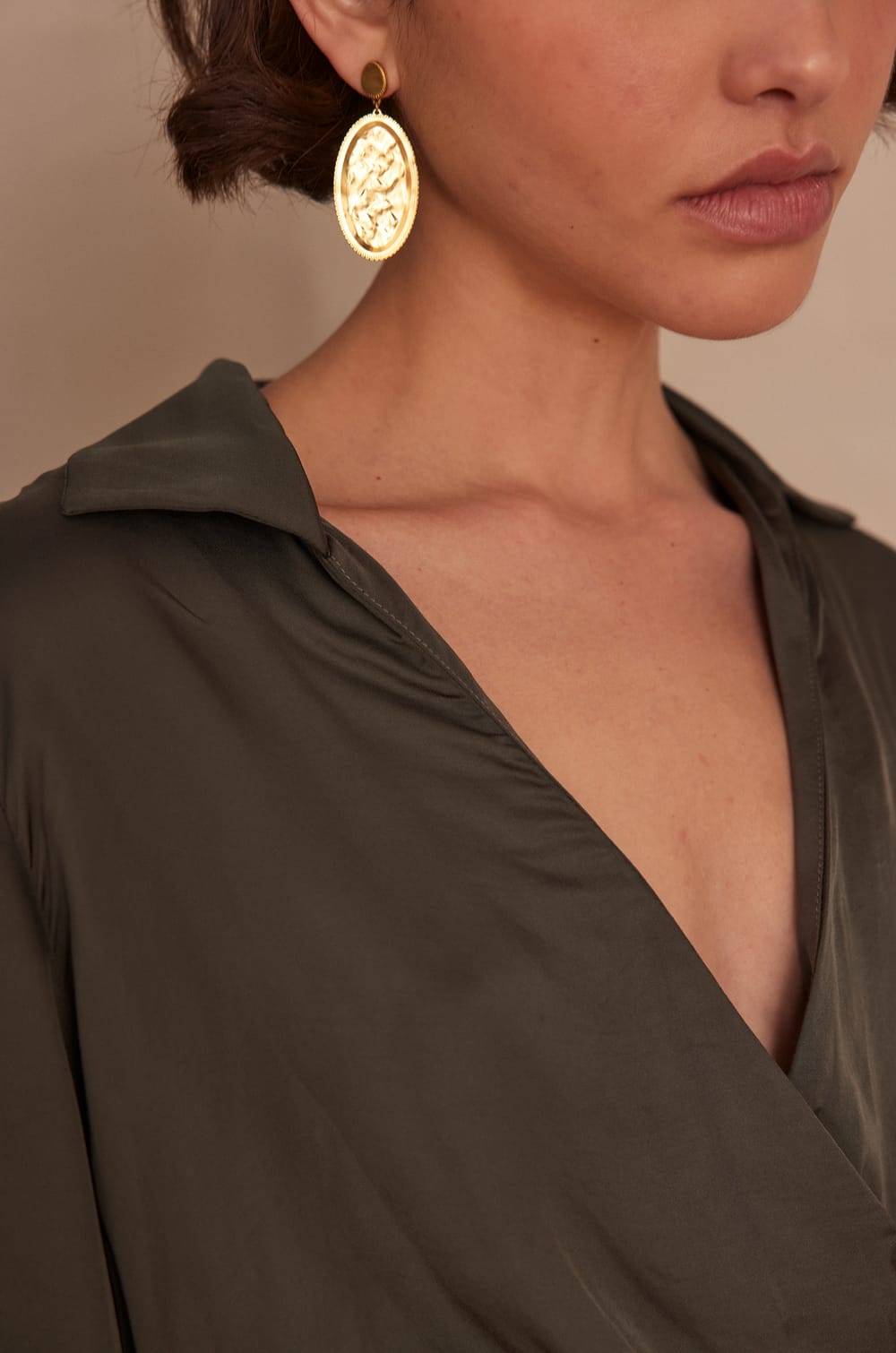 Robe satin&eacute;e LORINA;${refinementColor}