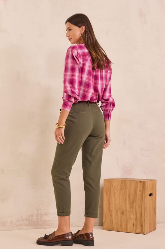 Pantalon chino en 100% coton SABIL;${refinementColor}