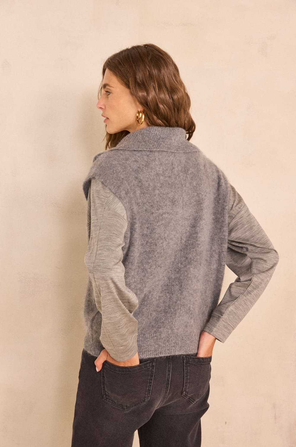 Sleeveless dense-knit wool sweater AGNES;${refinementColor}