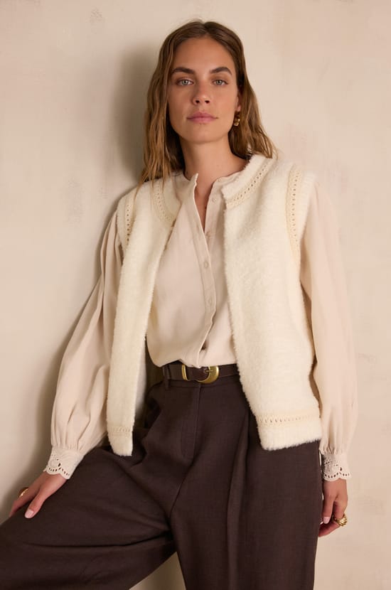 BAYANE sleeveless wool jumper;${refinementColor}