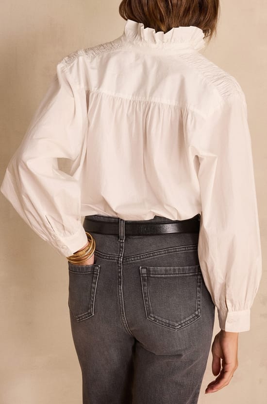 Blouse &agrave; col montant en 100% coton SIA;${refinementColor}