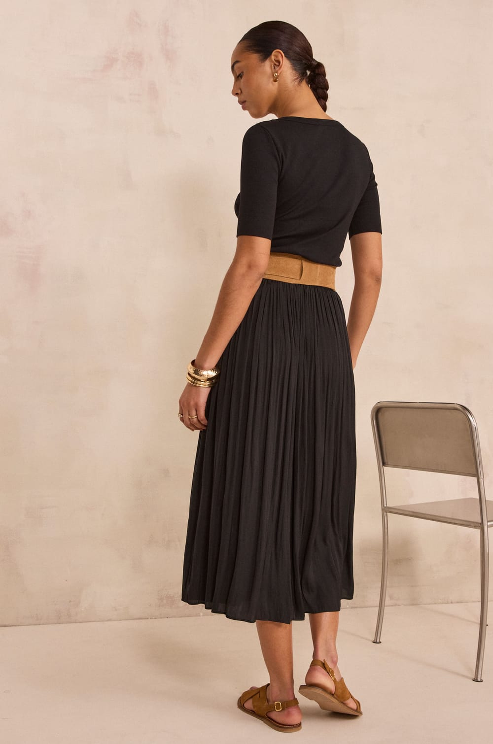 Juliana pleated flowy skirt;${refinementColor}