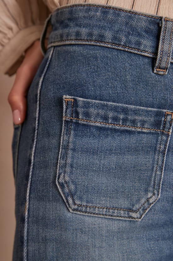 LUNA flared jeans PhotoZ | 1-2-3