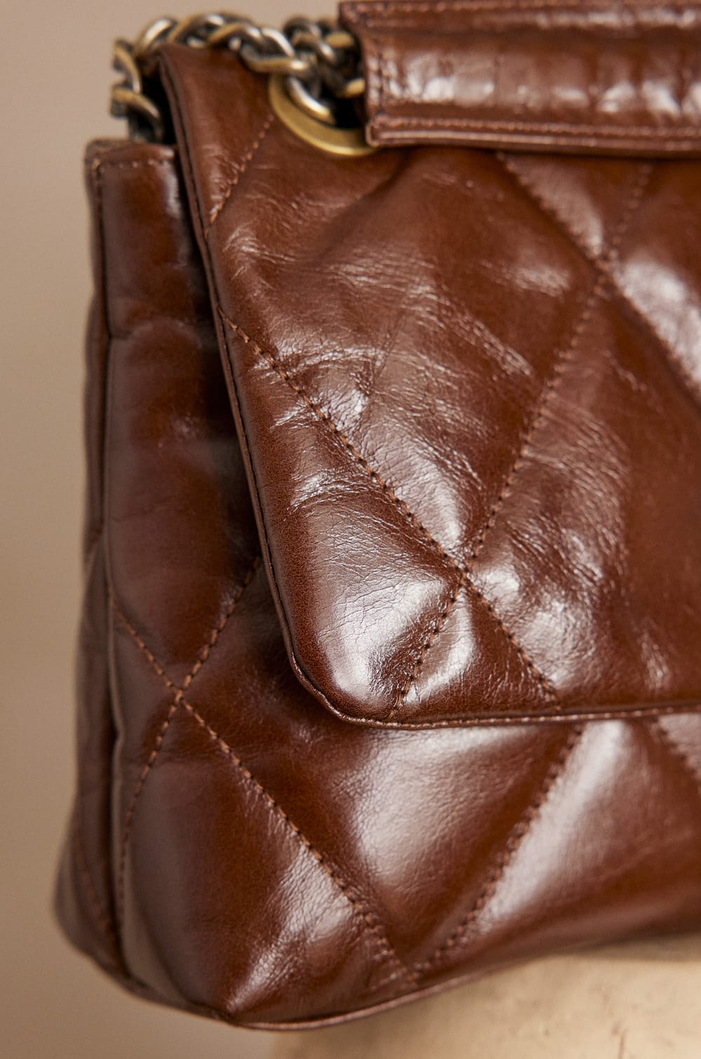 GABY leather bag;${refinementColor}