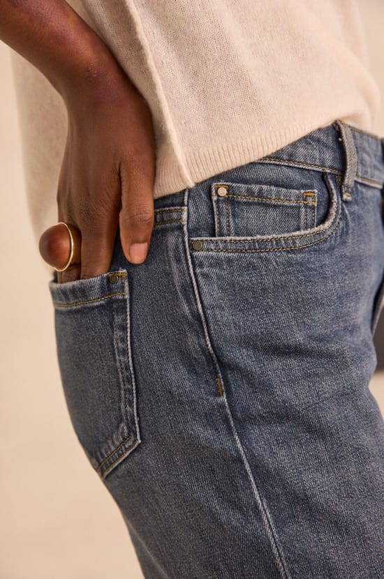 RUDY light washed straight cropped jeans;${refinementColor}