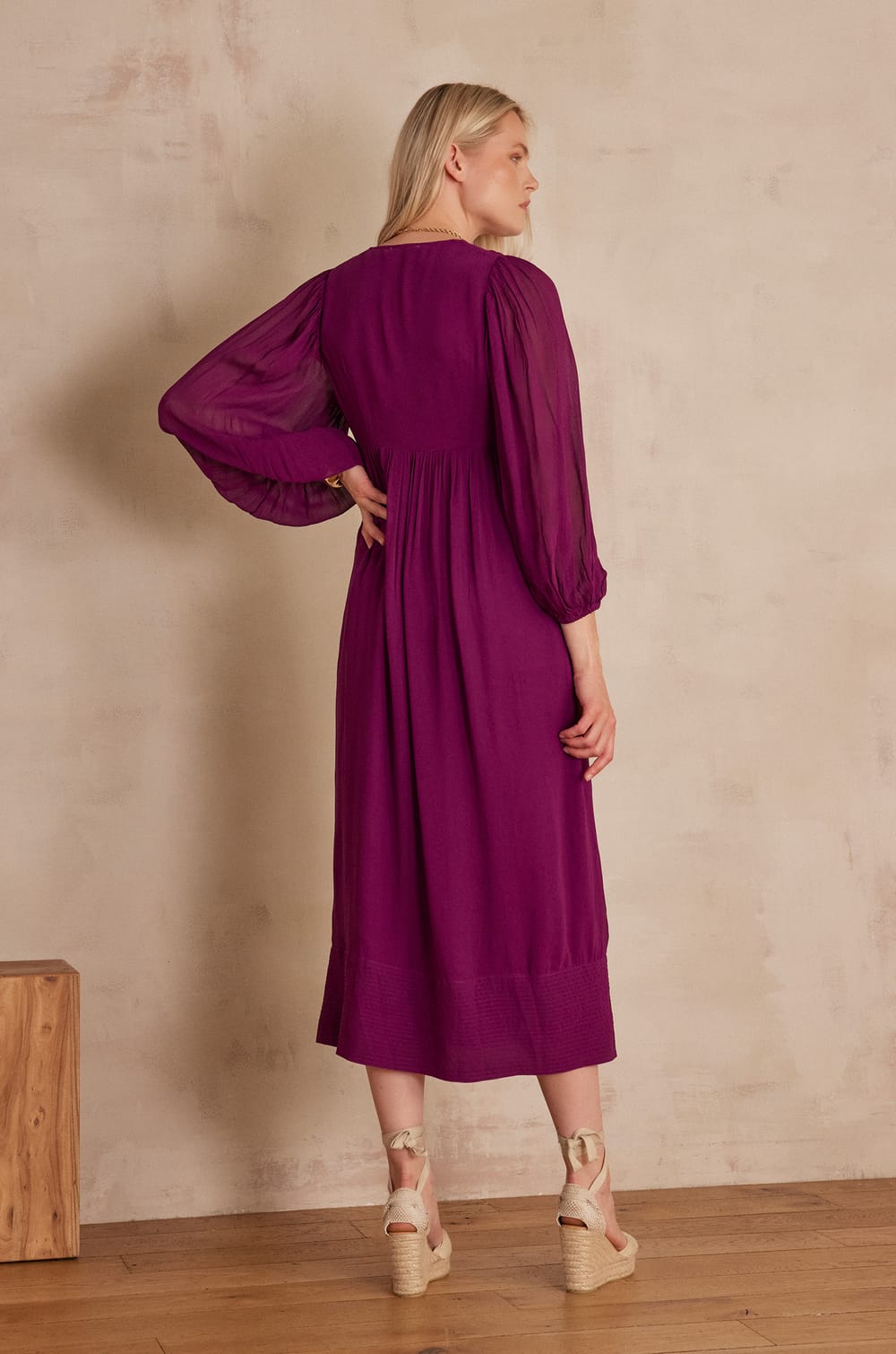 LIVIA Dress;${refinementColor}