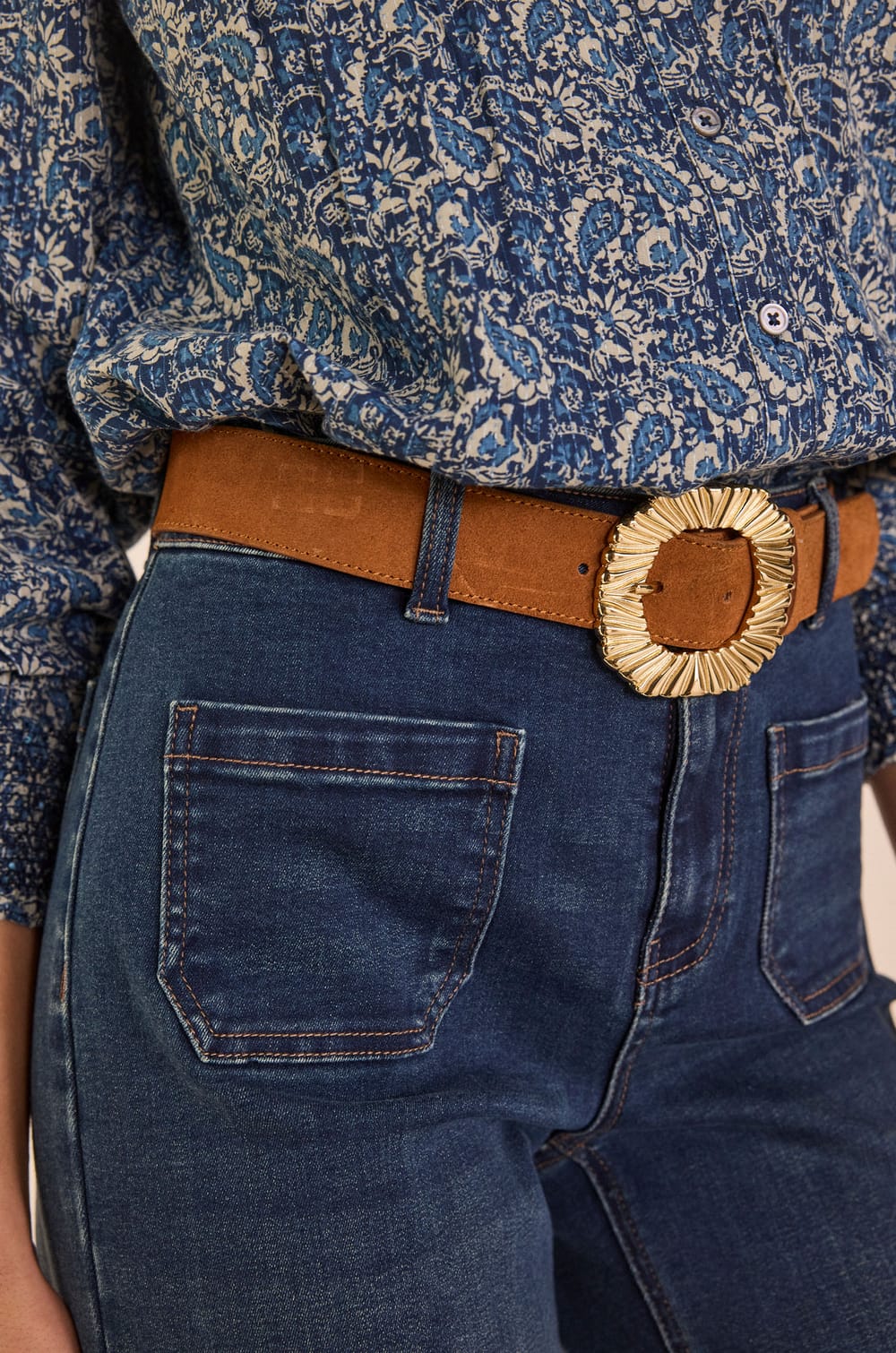 LEA cropped jeans;${refinementColor}