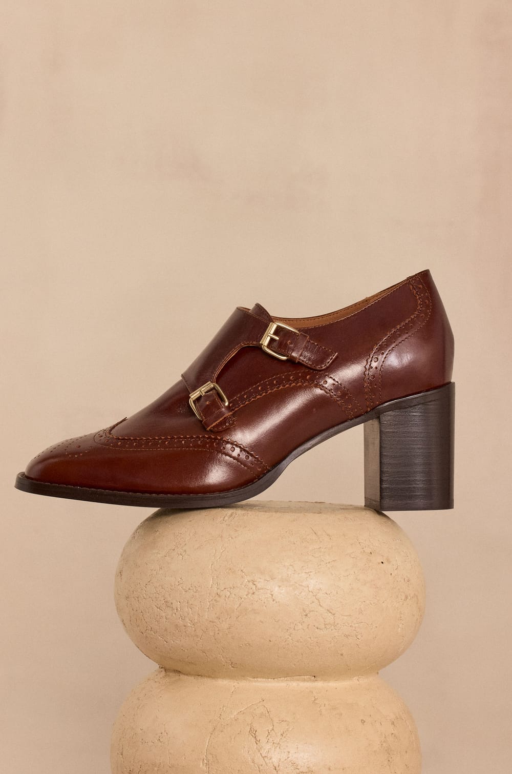 ORLANE leather heeled derby shoes;${refinementColor}