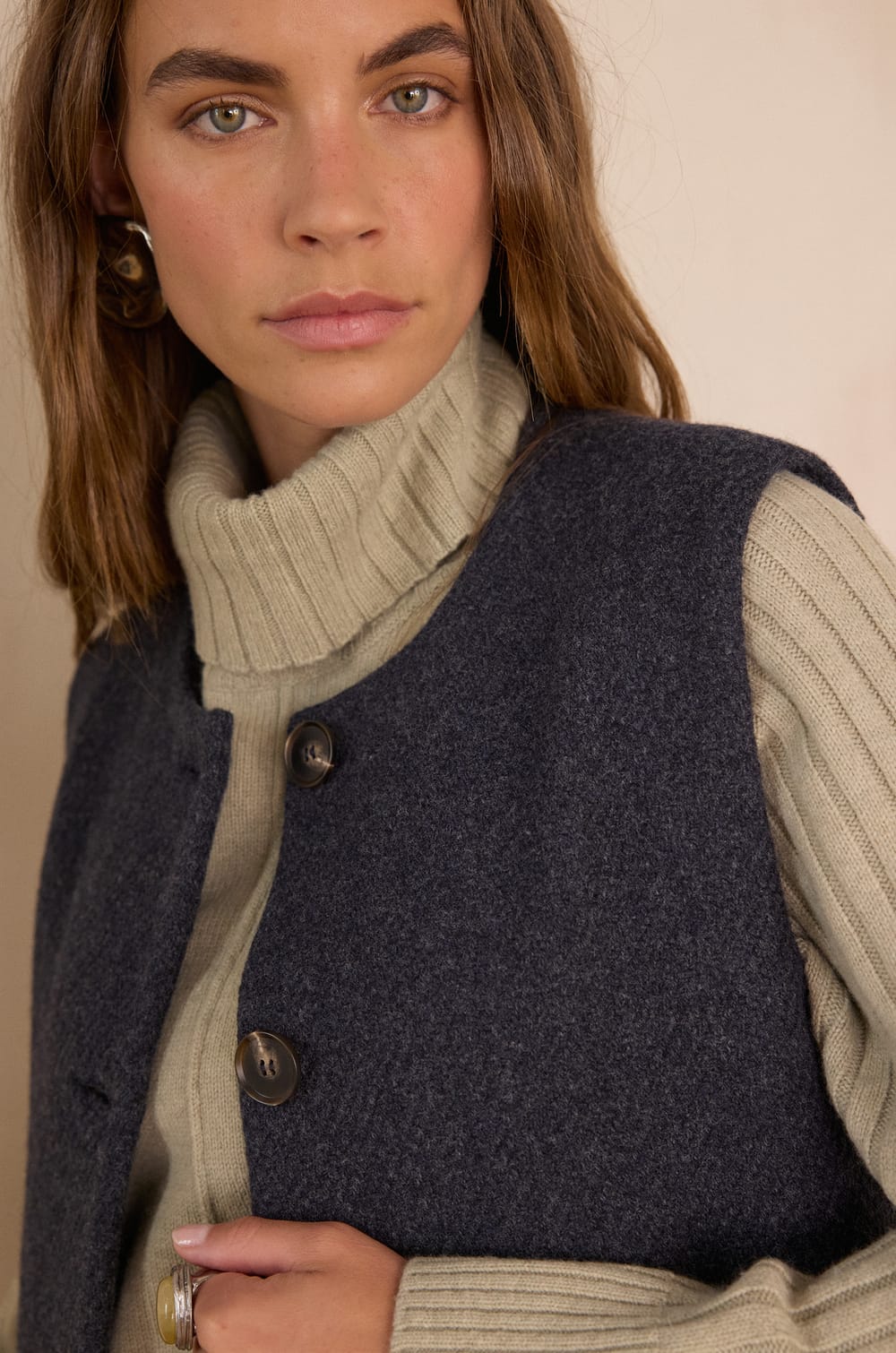 Gilet sans manches en laine PAIGE;${refinementColor}