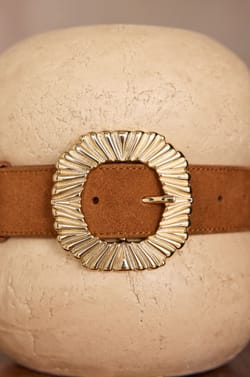 ELISA 100% leather belt;${refinementColor}