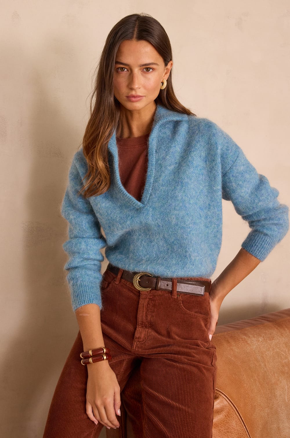 FLANEUR unisex V-neck jumper in mohair and wool;${refinementColor}