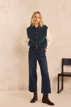 Wide and cropped cotton blend STELLA jeans;${refinementColor}