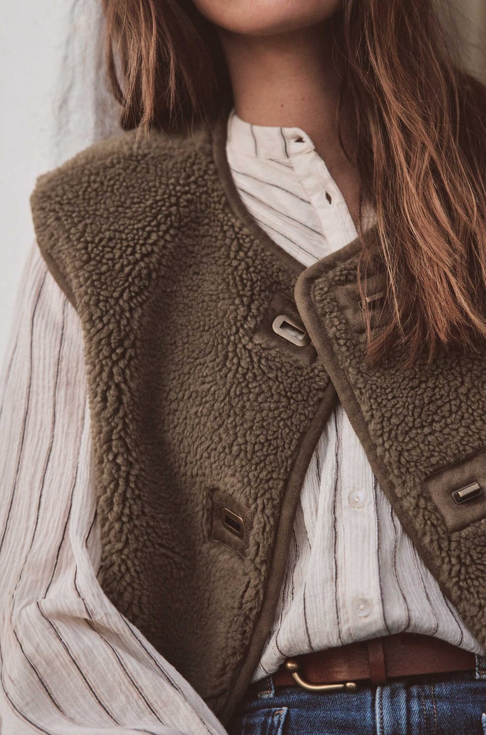 SABRINA sleeveless jacket;${refinementColor}