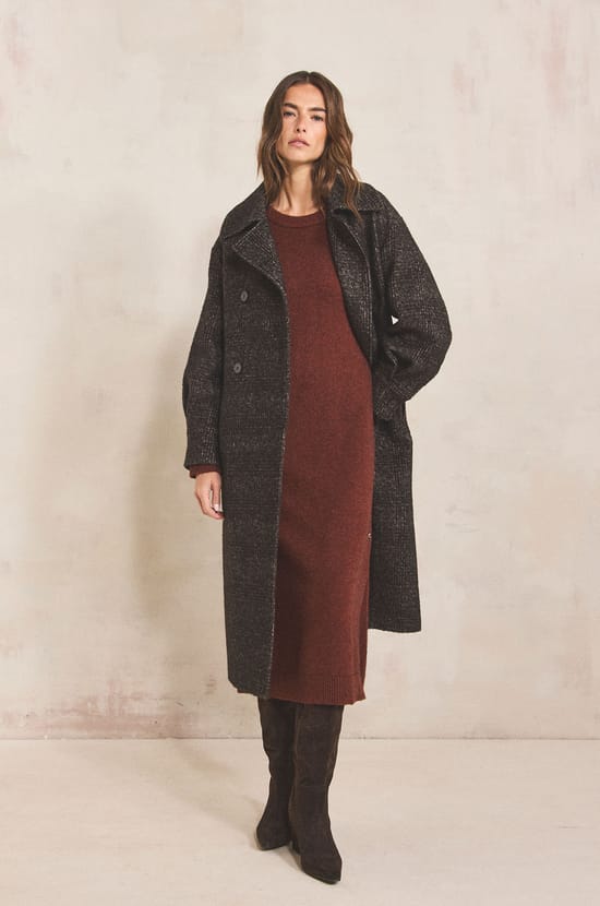Long belted coat in blended wool DJOVANNI;${refinementColor}