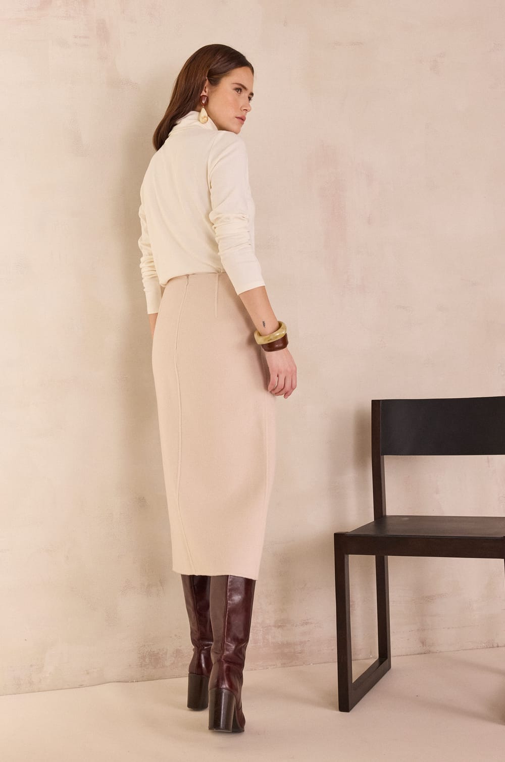 OLIVIA 100% wool straight skirt;${refinementColor}