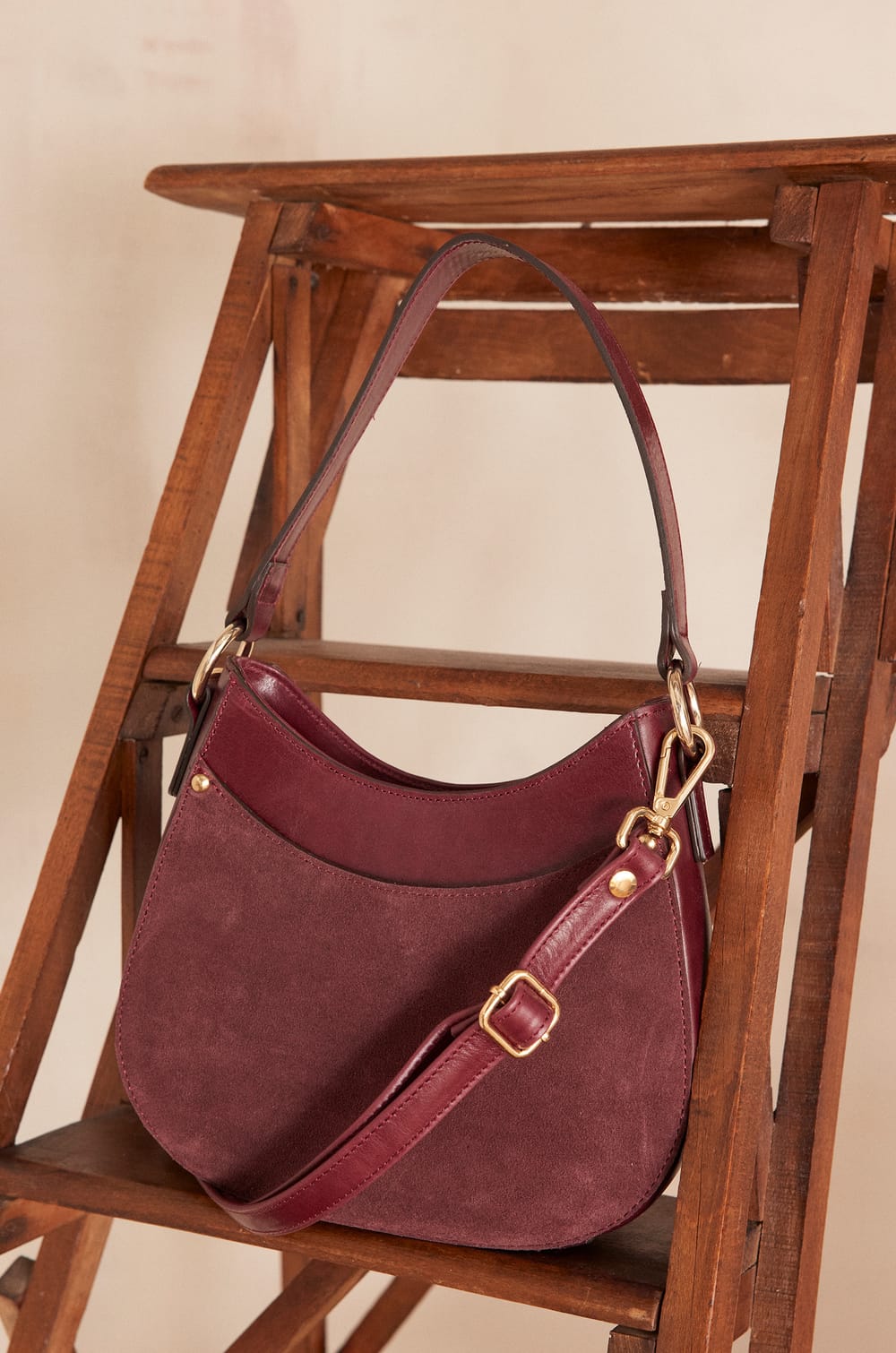 LOU mini leather bag;${refinementColor}