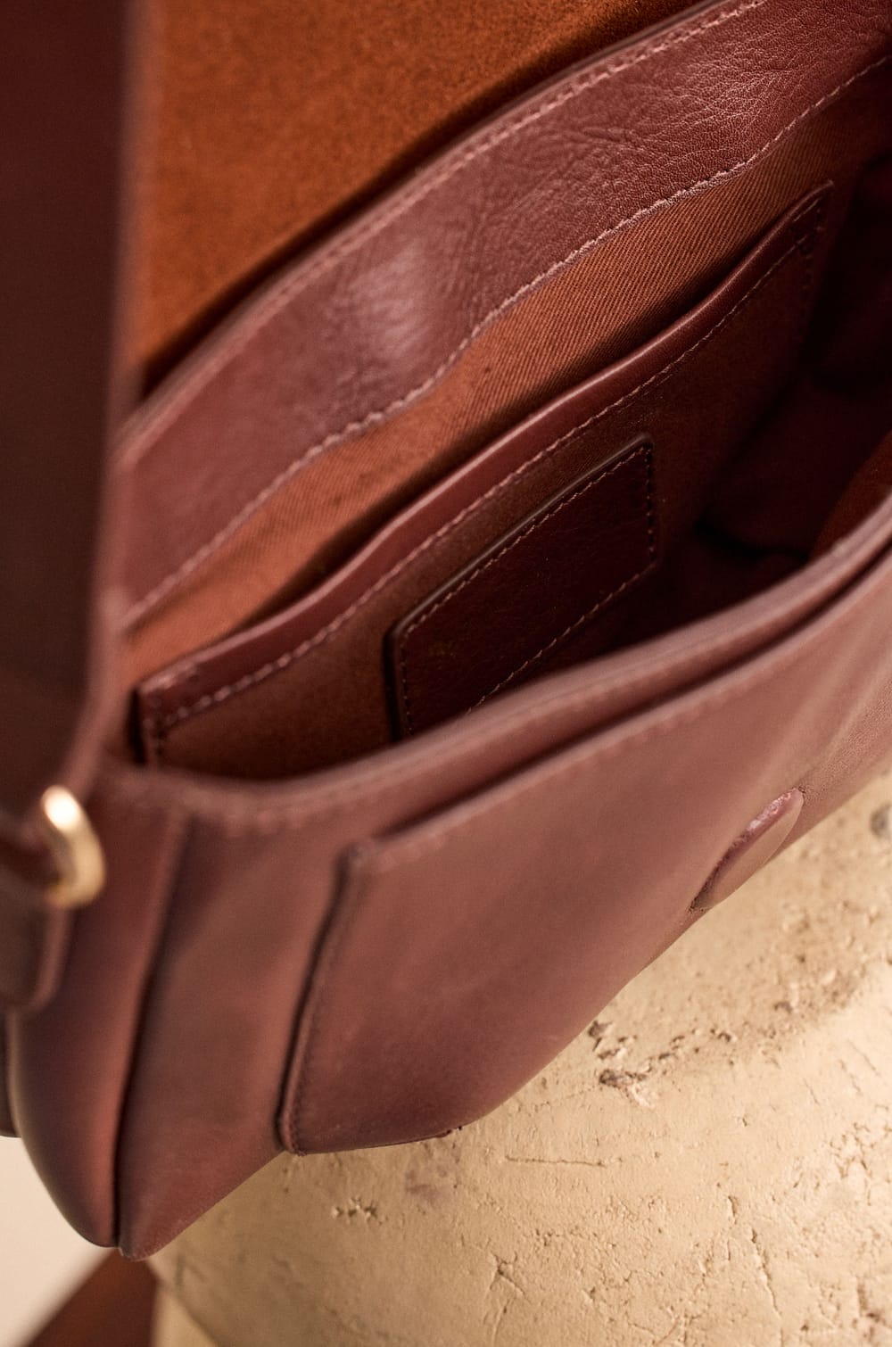 Sac en cuir MARCEL PETIT;${refinementColor}
