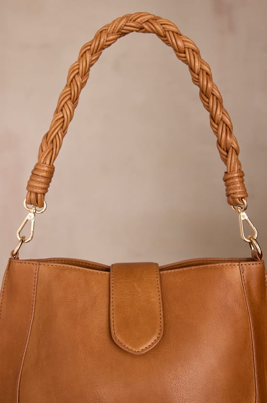 100% leather MARCEL bag;${refinementColor}
