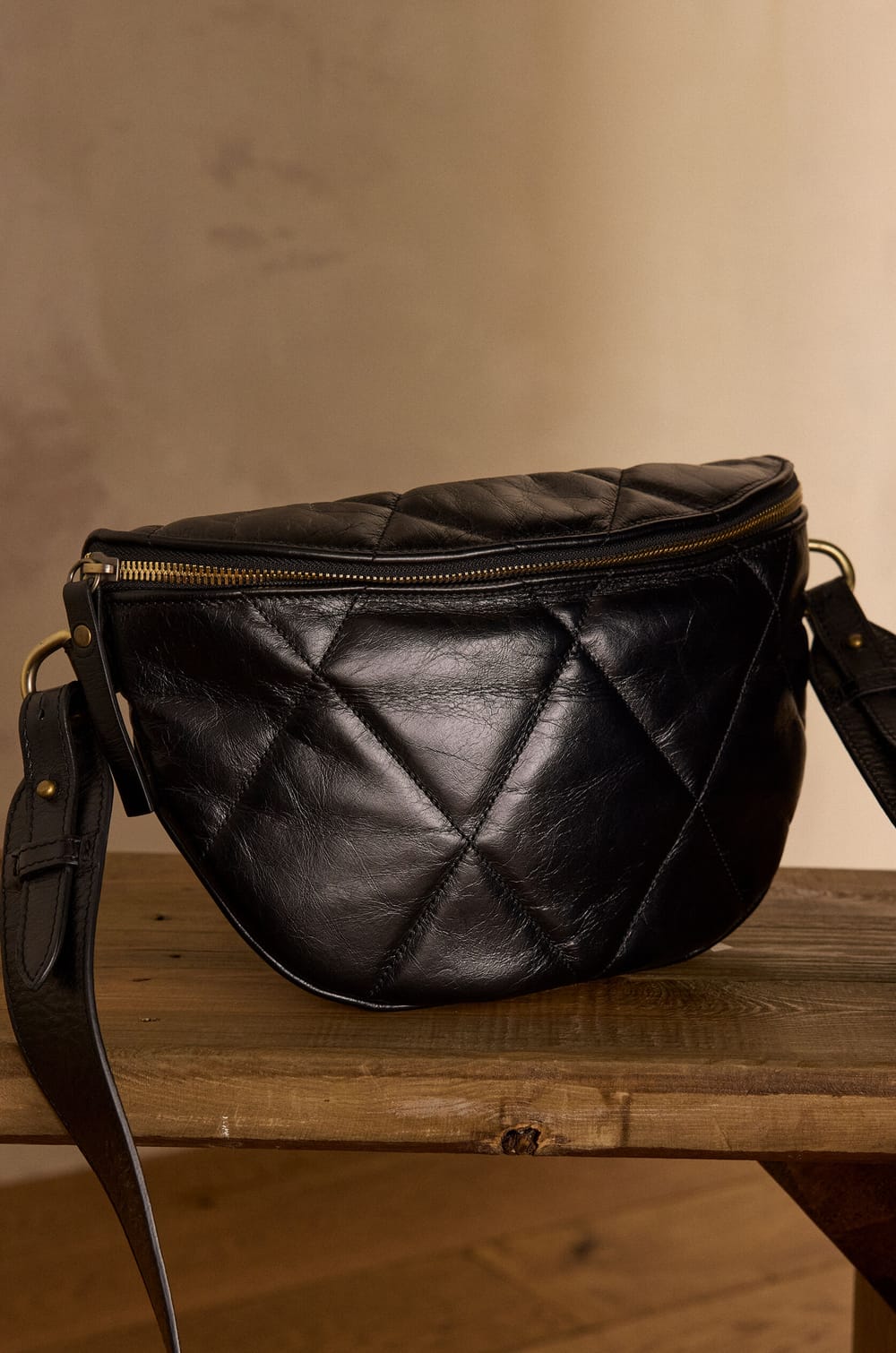 Sac banane GABY en cuir;${refinementColor}