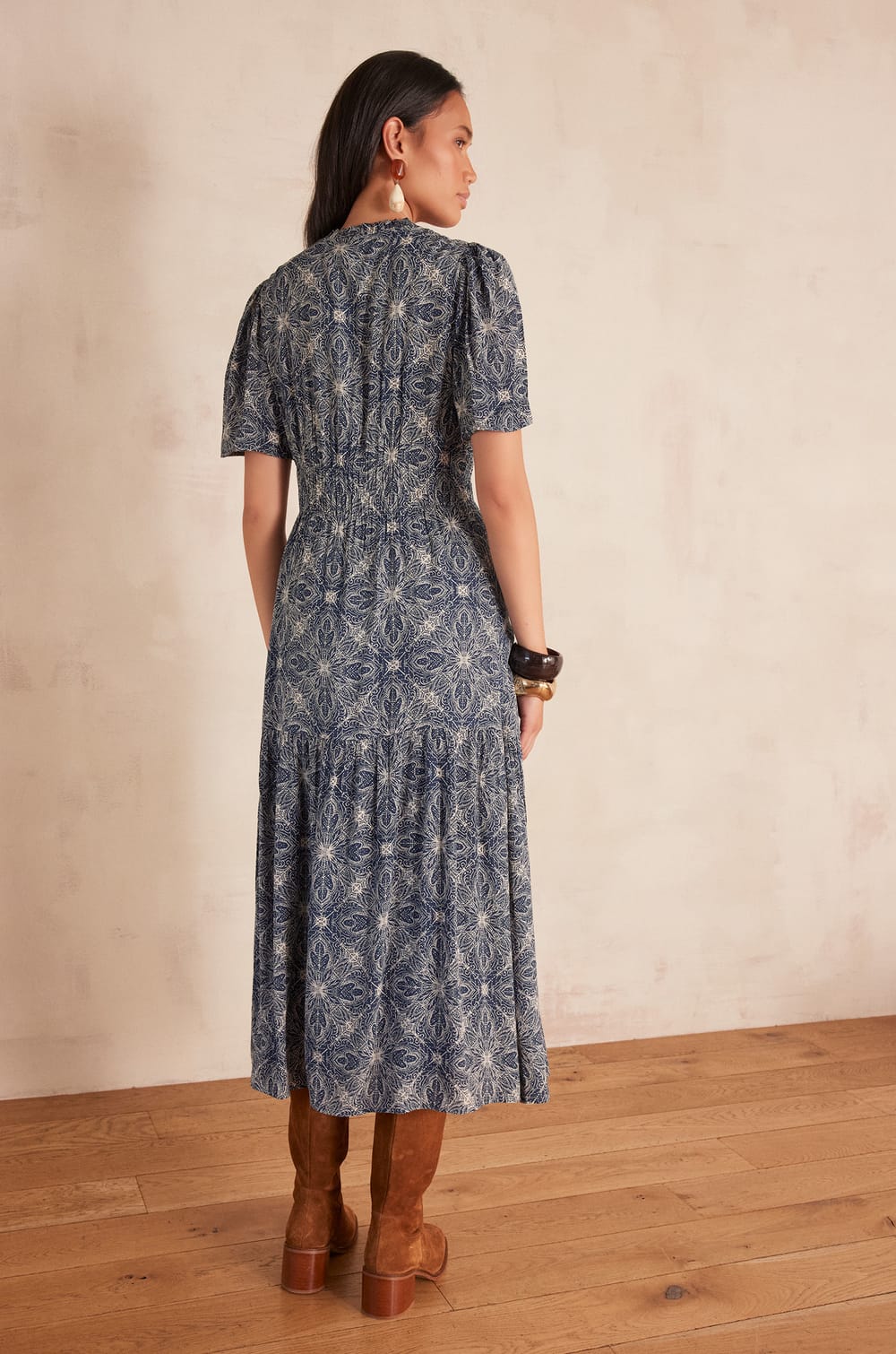 Robe LANA;${refinementColor}