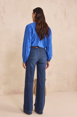 Loose fit ALESS jeans in denim;${refinementColor}