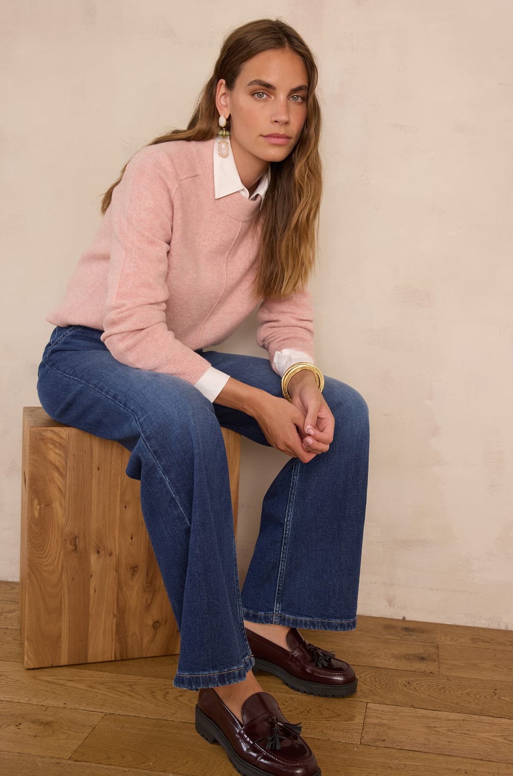 ALESS wide-leg jeans in denim;${refinementColor}