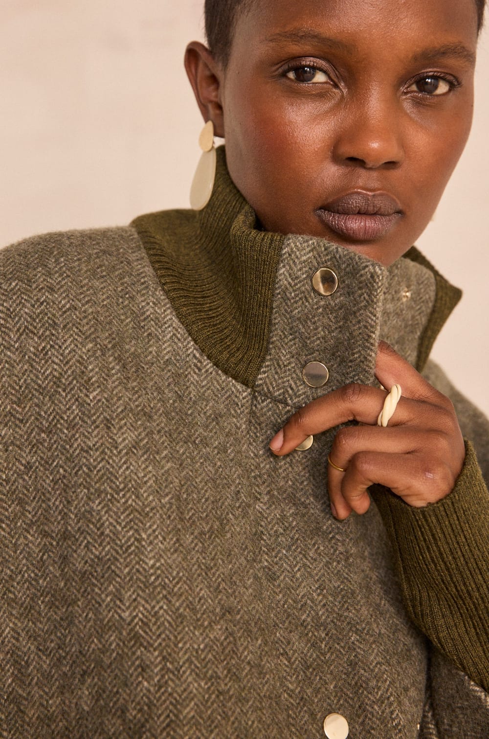 Wool coat herringbone pattern MAGDA;${refinementColor}