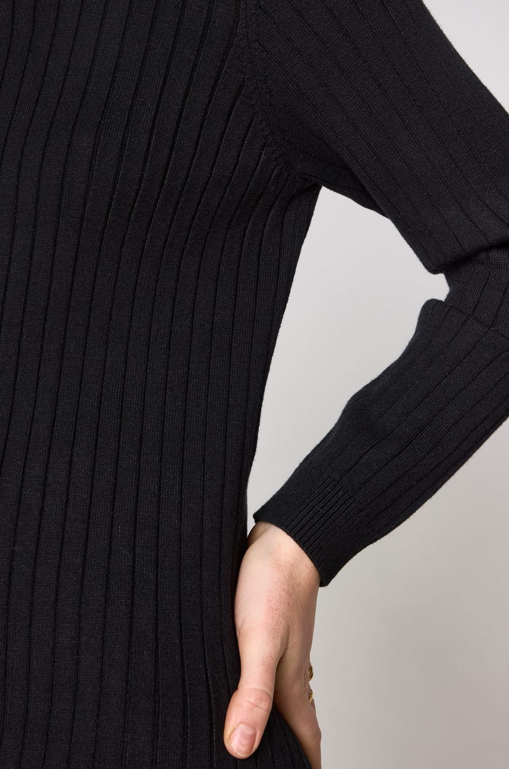 Robe LAURA;${refinementColor}