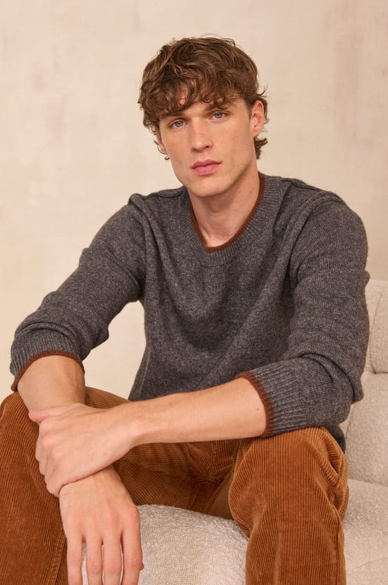 AMAZING unisex sweatshirt;${refinementColor}