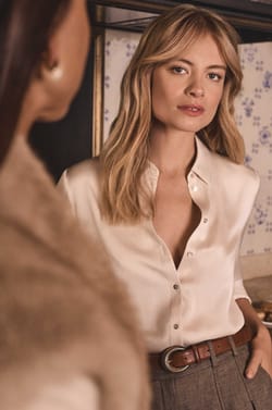 CARLA Shirt;${refinementColor}