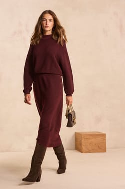 Burgundy dancing skirt in mixed wool VERA;${refinementColor}