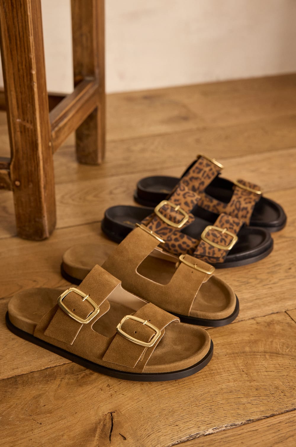 Mules  MATEO;${refinementColor}
