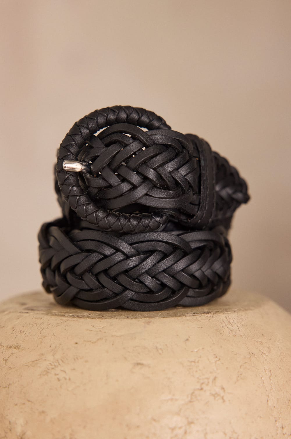 EDDY 100% leather belt;${refinementColor}