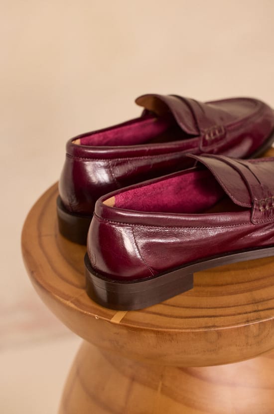 Mocassins en cuir ORNELLA;${refinementColor}